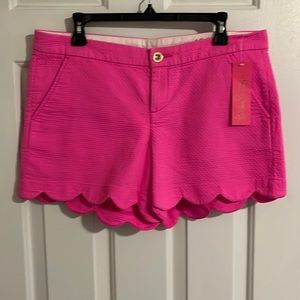 Lilly Pulitzer ButterCup Stretch Shorts in Pink Isle